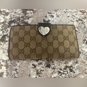 Gucci Trifold GG jacquard full length wallet